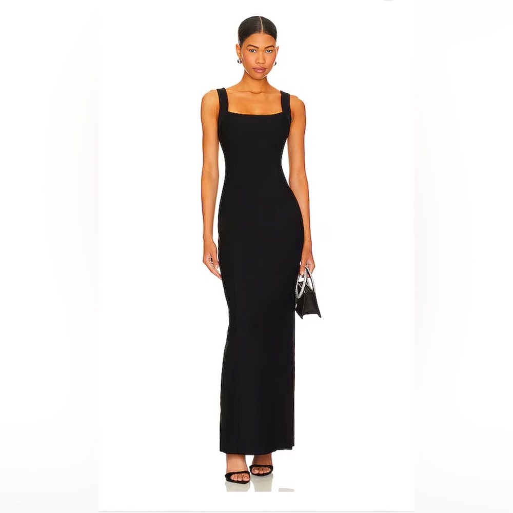NWT Jude Maxi Dress in Black -M